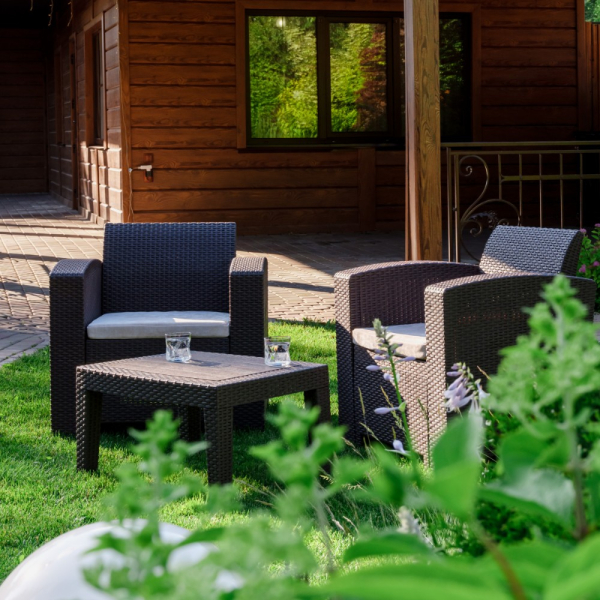 Комплект на 2 персоны Royal Family LANA LUX XS со столом и креслами, коричневый из пластика